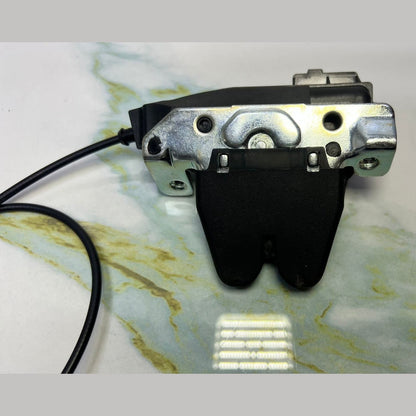 2008-2016 Mercedes-Benz E350 Trunk Lid Latch Lock Actuator A2047500185 C-Class W