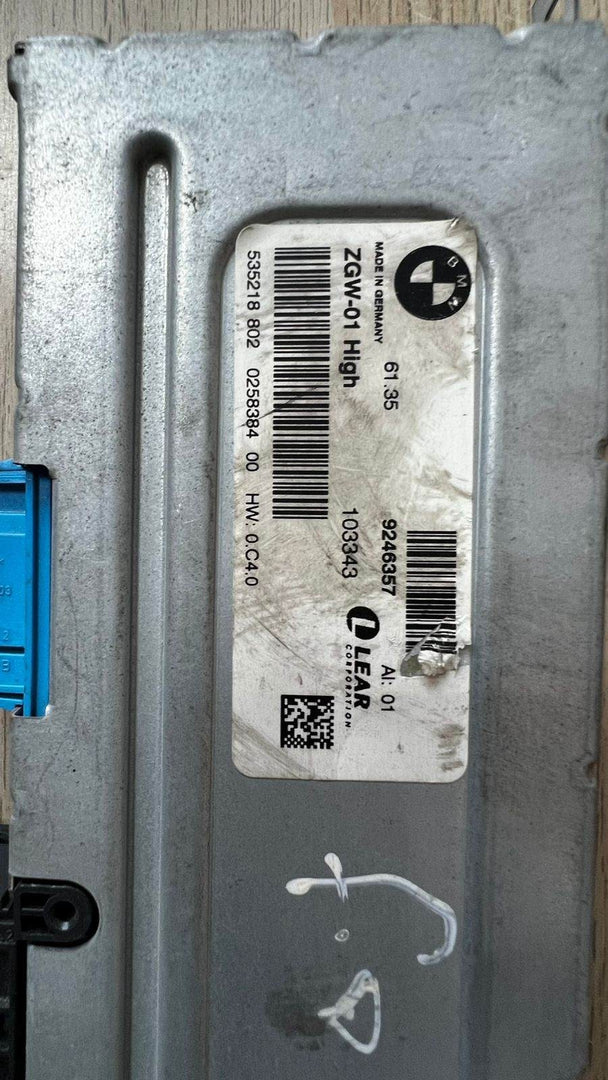 2010-2015 BMW 740i Central Gateway Control Module 9246357 2011 BMW 528i, and 201