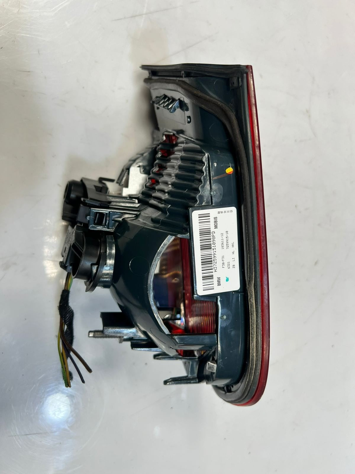 2012-2015 BMW F30 F31 320i Right LEFT Rear Inner Tail Light 7259916 7259915 OEM