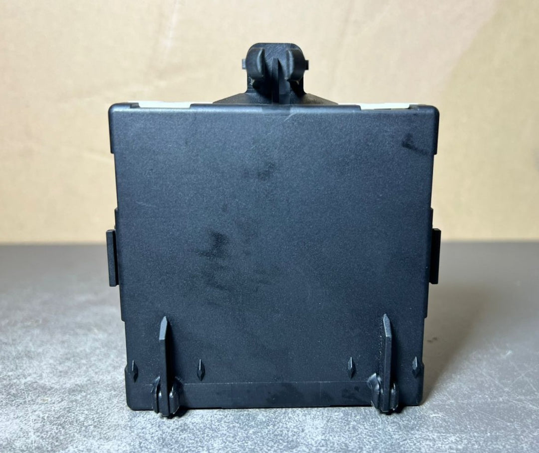Mercedes-Benz W205 C-Class Rear Left Side Door Control Module A205 9006213 OEM