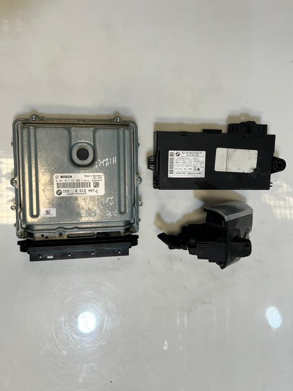 2011 BMW X5 E70 LCI Engine Control Unit ECU SET DDE+ CAS3+ 1KEY 8512407 OEM