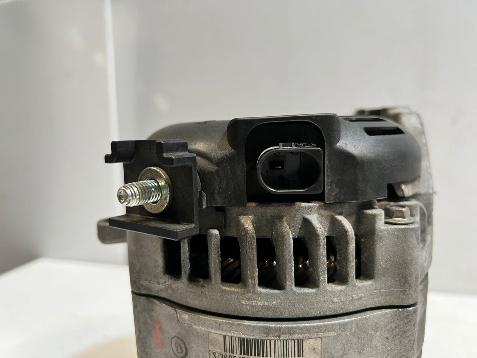 2014-2016 BMW 520i F10 F11 F20 E84 320i 520i 528i Alternator GENERATOR 7605478 