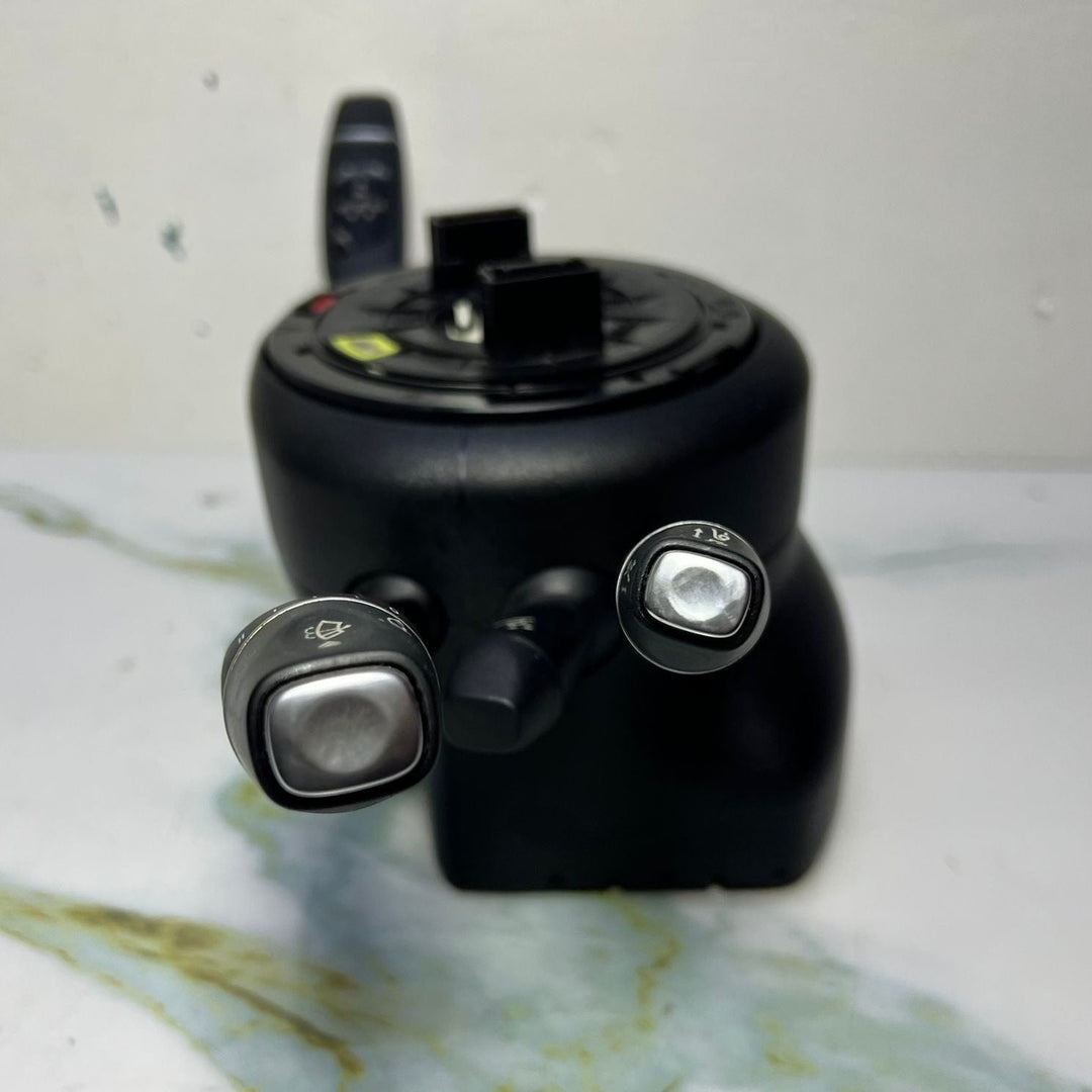 Mercedes-Benz Steering Column Switch Block A2139001611 E-Class W213