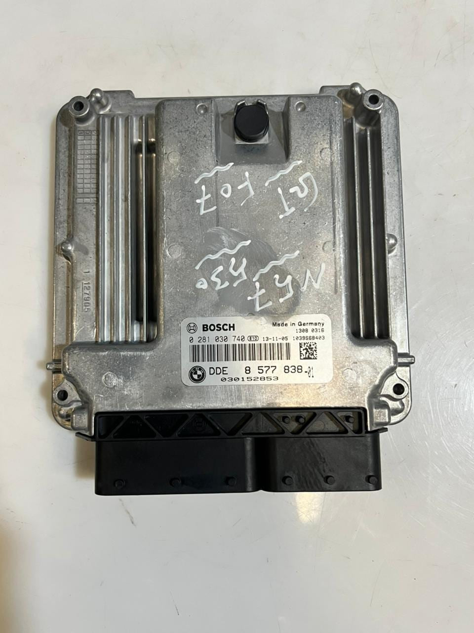 BMW F07 GT N57 530I Engine Control Unit ECU SET DDE+CAS4+1KEY 8577838 OEM