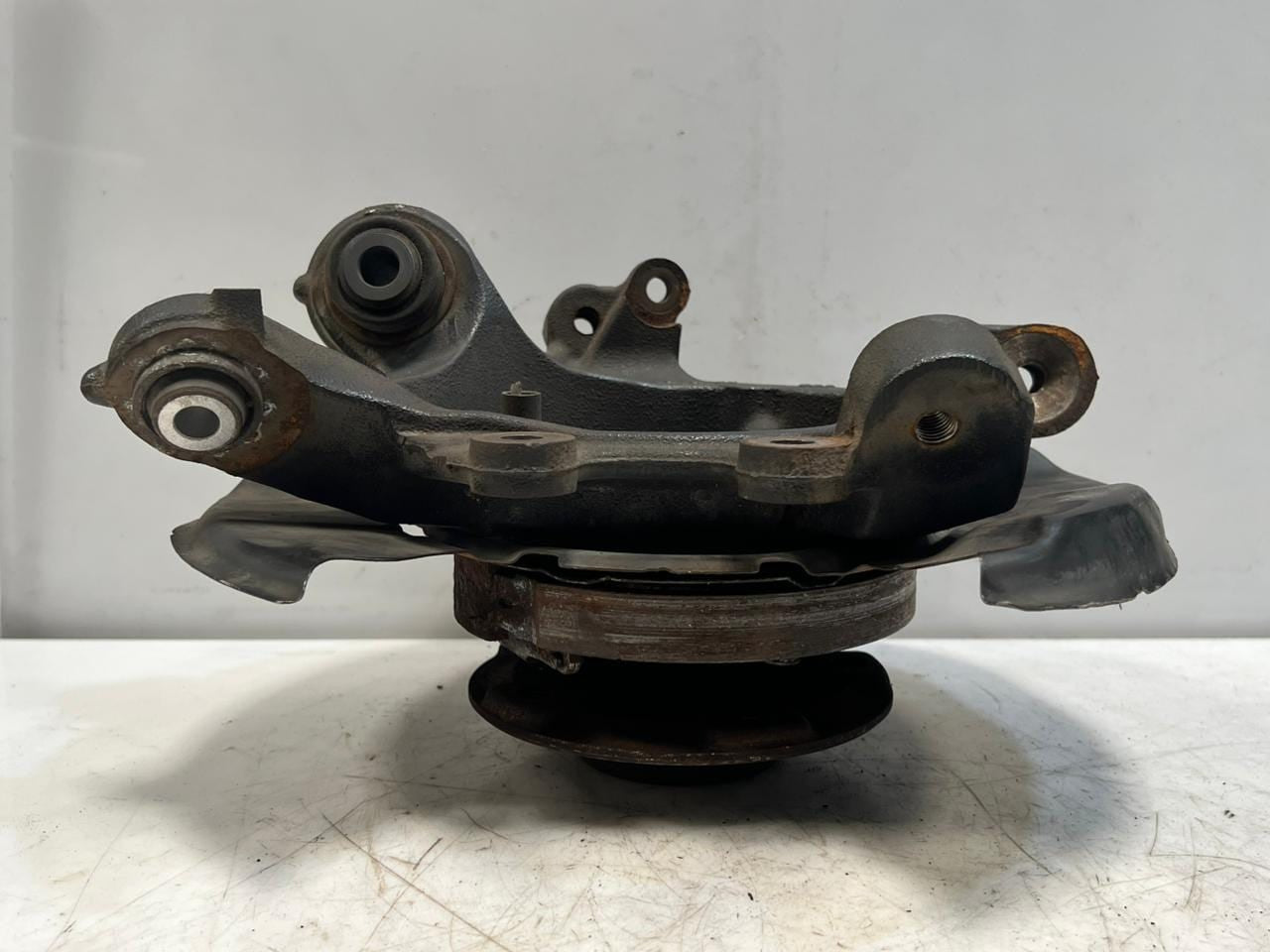 BMW F20 F21 F22 F23 F30 F35 F80 F87 Rear Wheel Hub CARRIER FLANGE RIGHT 6792366 