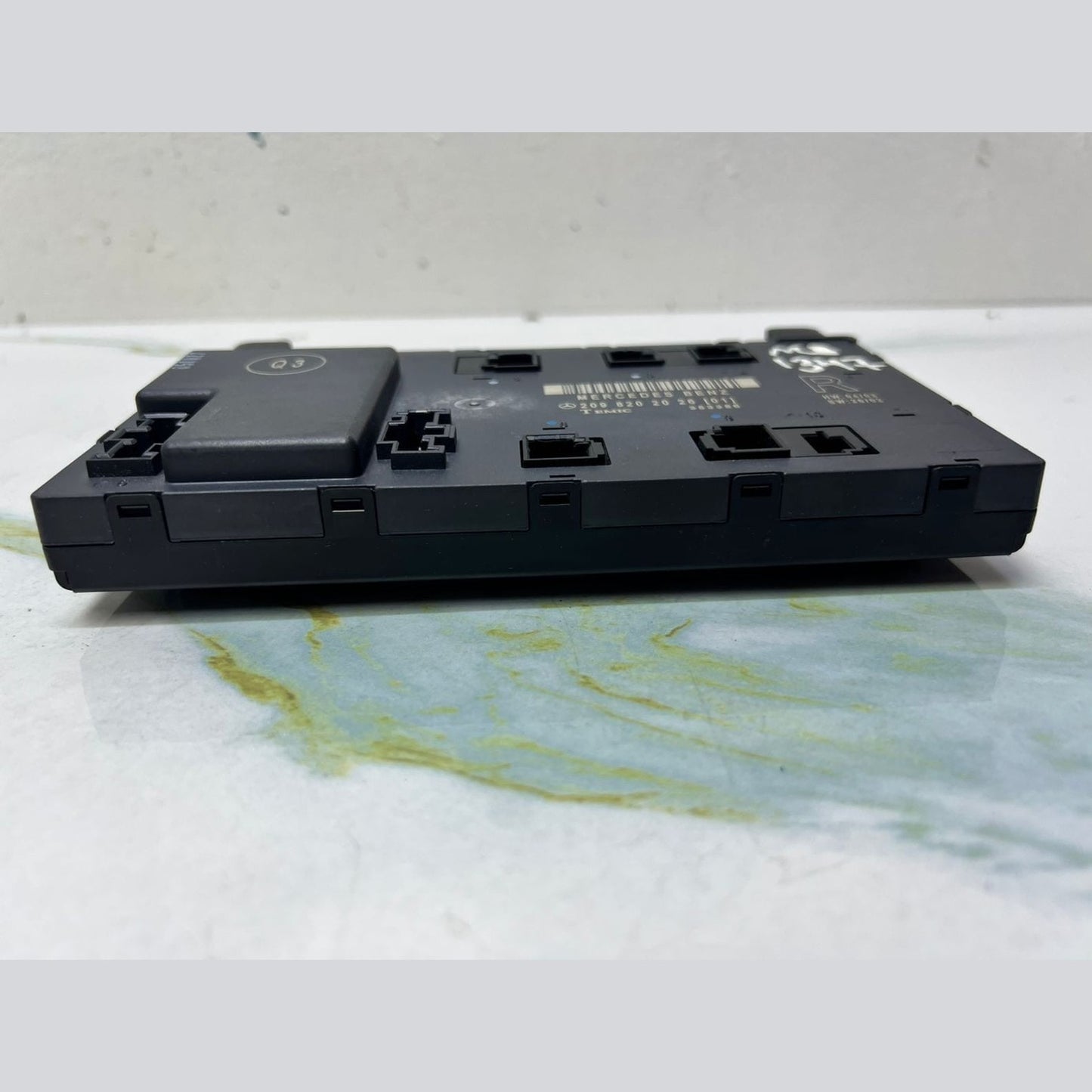 2006-2009 Mercedes-Benz CLK350 Door Control Module A2098202026 CLK W209