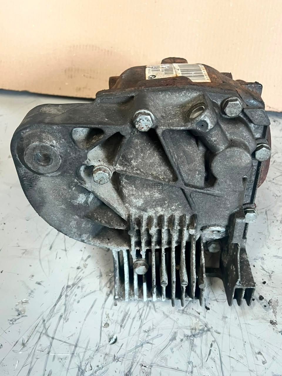 BMW 5 Series E60 530i M54 with 3.46 ratio Rear Differential 7516881 OEM