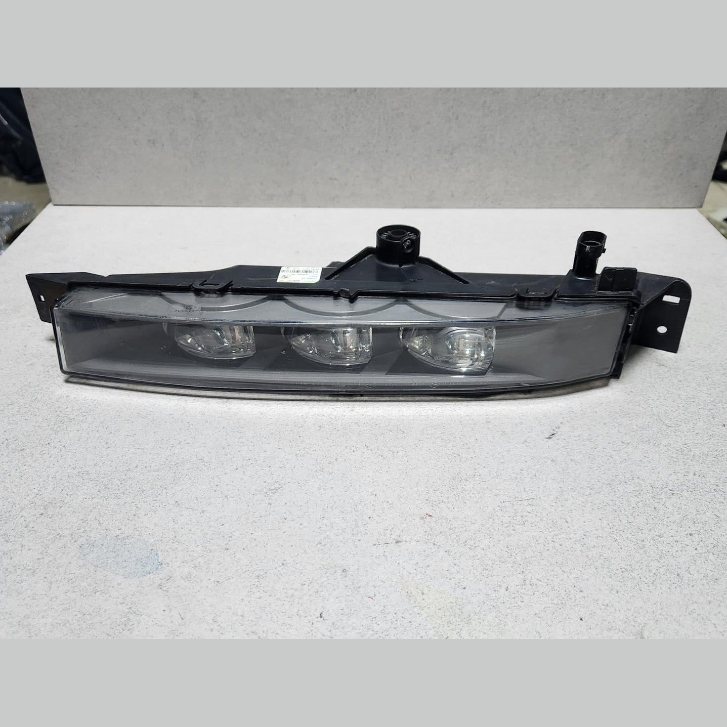 BMW Front Right LED Fog Light 7234928  6 Series F12