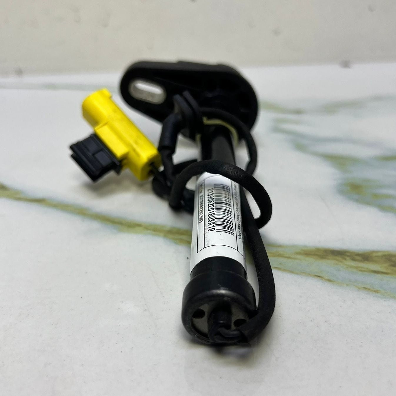 Mercedes-Benz Active Bonnet Actuator A2139062201 E-Class W213 W238, W257