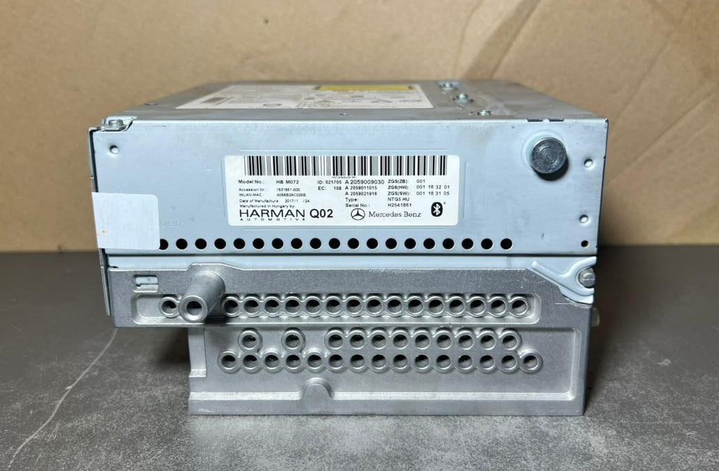 2014-2018 Mercedes-Benz W205 C-Class Navi Radio Command Head Unit A205 9009030