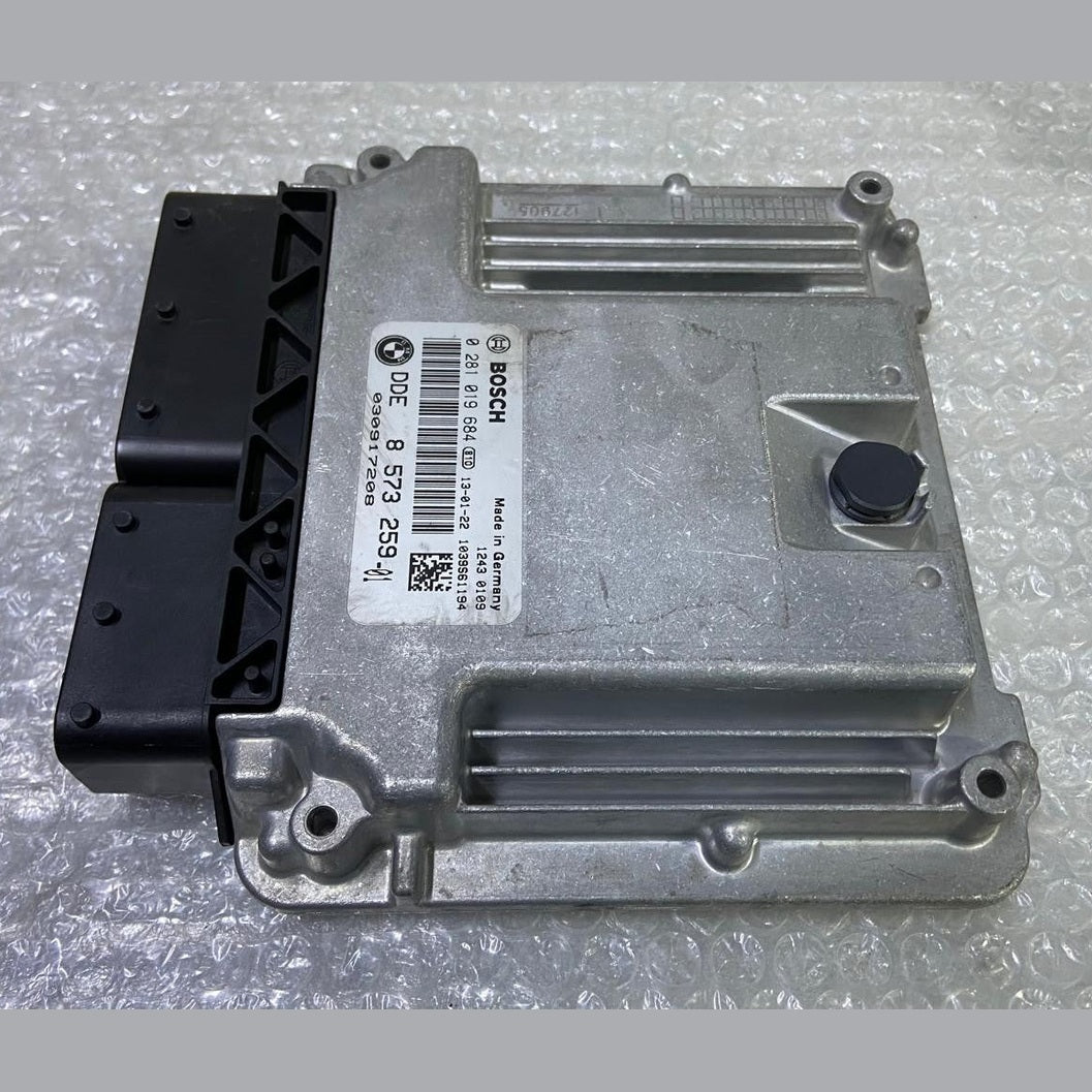 OEM BMW 320d N47N F30 ENGINE CONTROL UNIT ECU DDE ECU ONLY 8573259 BOSCH