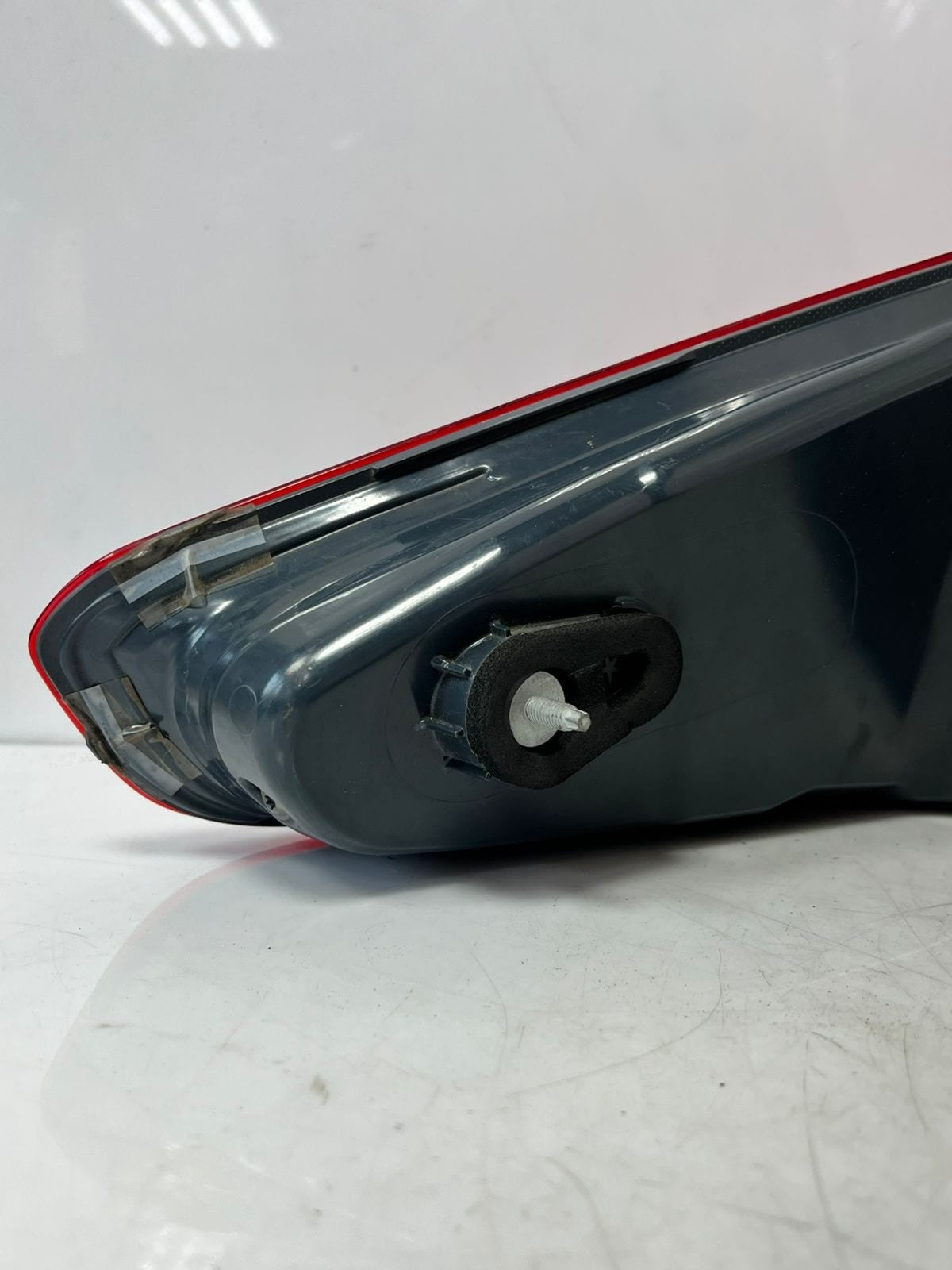 BMW 5 Series G30 ECE RIGHT SIDE OUTER BACK Tail Light 7376464 63217376464 OEM