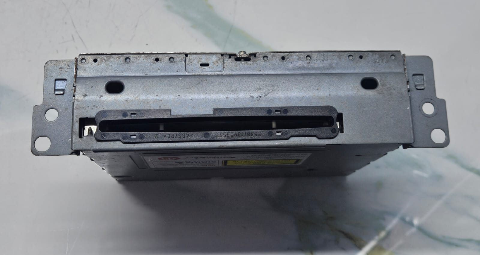 10-12 OEM BMW 5 F10 F11 HU CIC MID BUSINESS CD PLAYER SYSTEM CONTROLLER 9237202