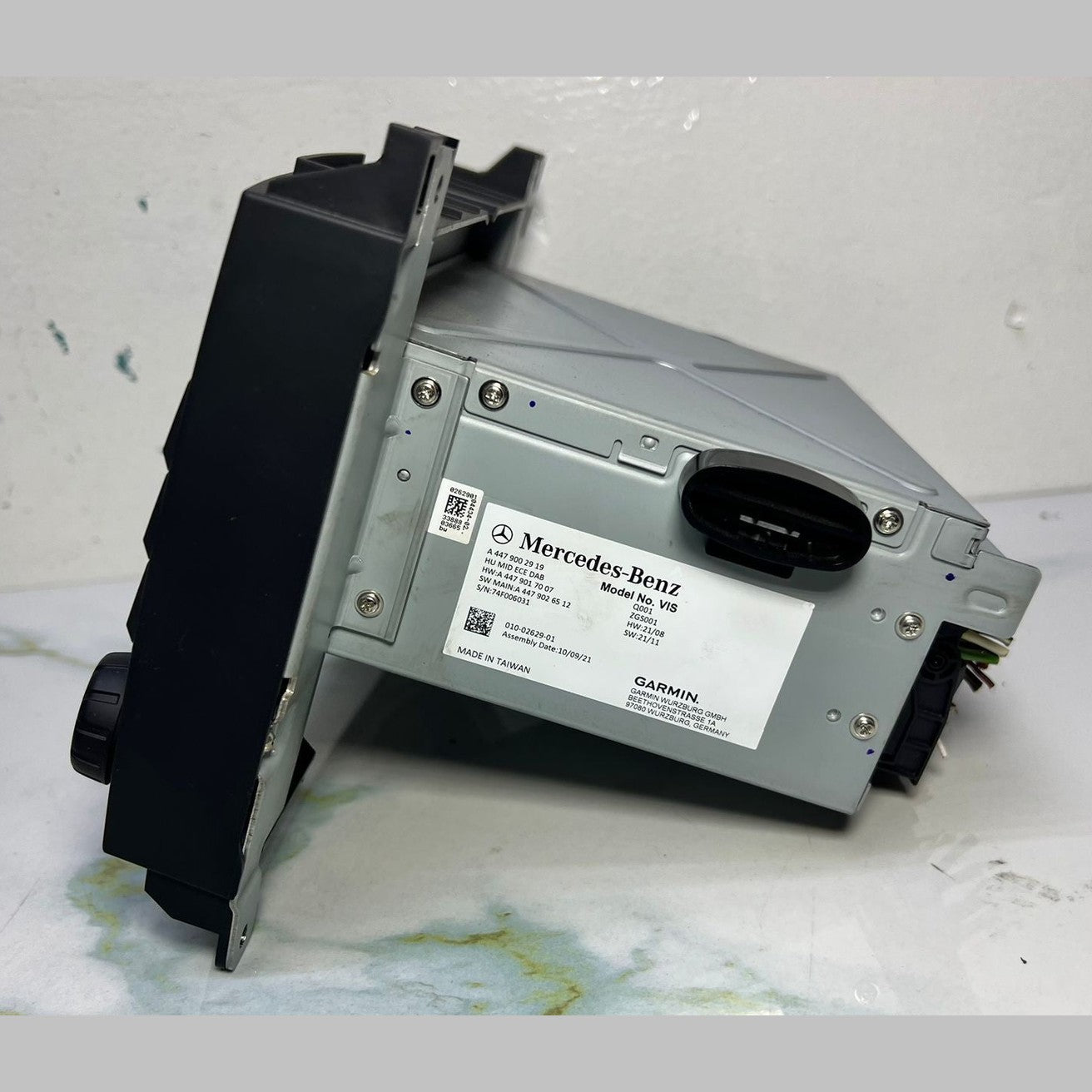 Mercedes-Benz W447 Vito Media Radio Navigation System Head Unit A447 9002919 0EM