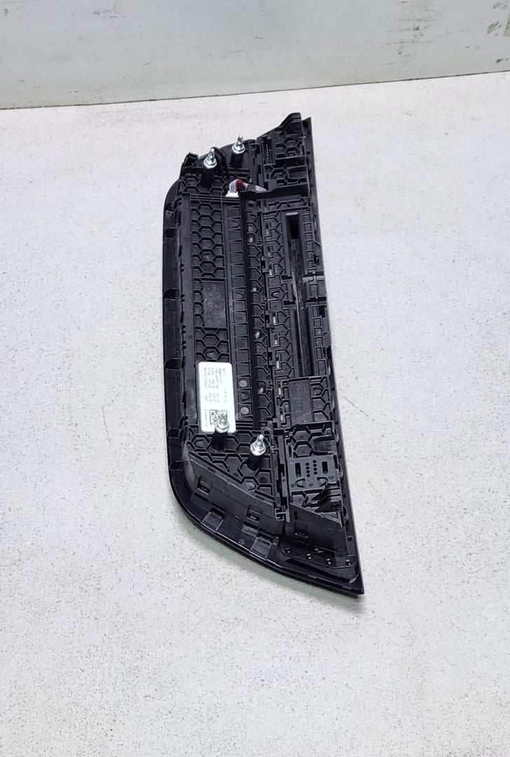 2017-2020 BMW 530i Climate Control Unit 6999451 5 Series G30 G31 G38