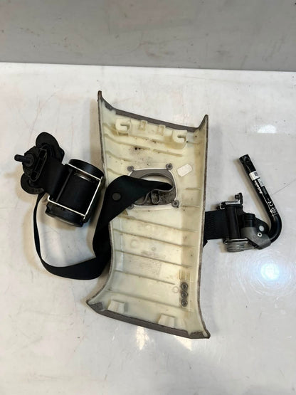2009-2017 BMW 5 Series F10 F11 Front Right Seat Belt 610126200C OEM