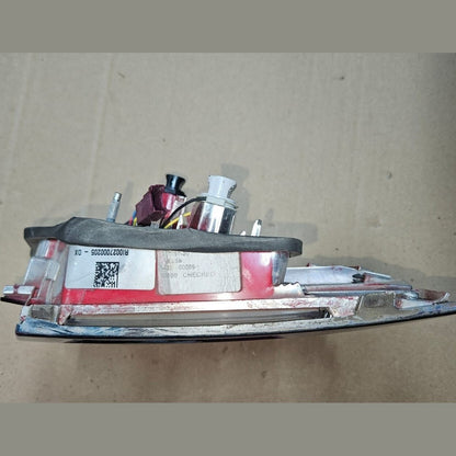 OEM BMW 7 SERIES F02 REAR TAIL LIGHT INNER RIGHT DRIVERS SIDE OFFSIDE 7182206