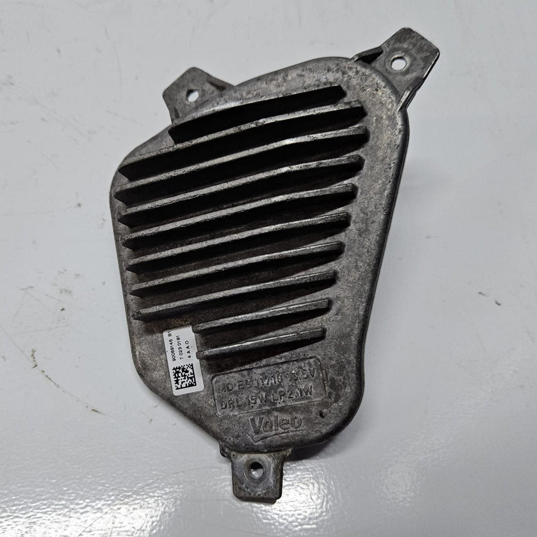 BMW X1 F48 F49 Headlight Daytime Running Light Control Module 90068145 OEM