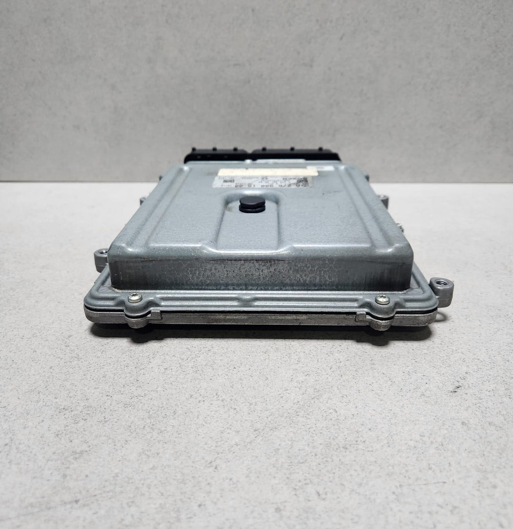 2010-2015 Mercedes-Benz C350 Engine Control Unit A2769001500 W204 C350 