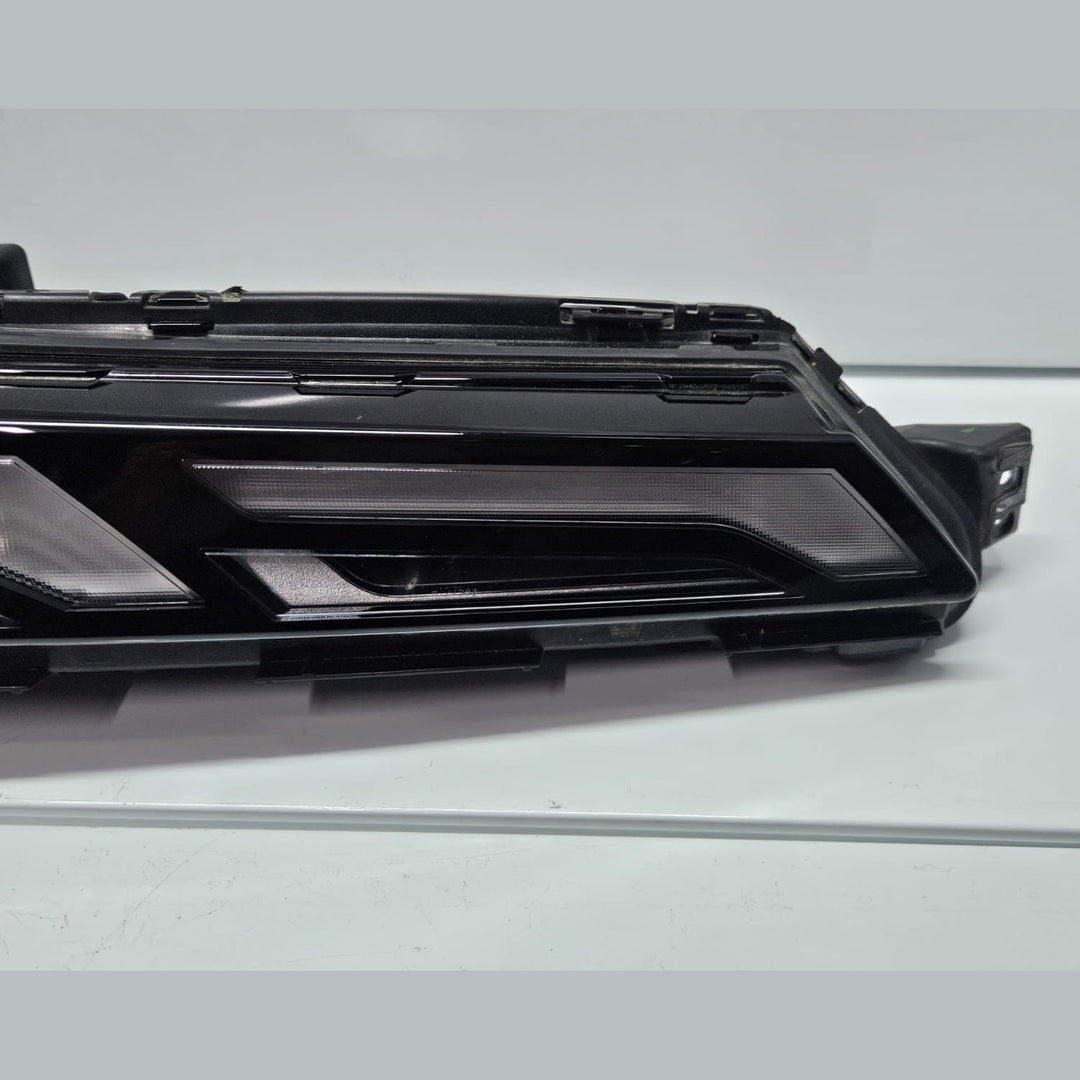 OEM BMW X7 G07 RIGHT SIDE LED HEADLIGHT/HEADLAMP 9880594 2019-2024