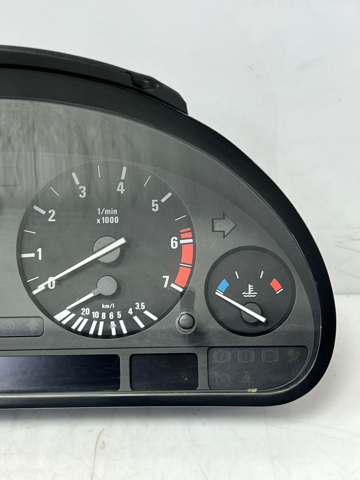 1995-2003 BMW 540i E39 SPEEDOMETER Instrument Cluster 6906130 OEM