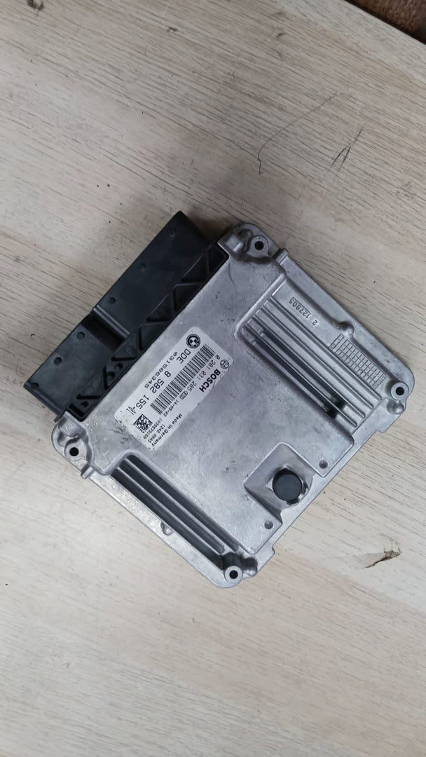 BMW Engine Control Unit 8582155 DDE F30 320d and 420d N47 diesel 
