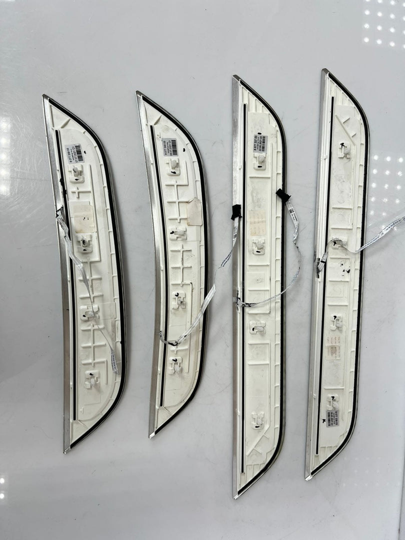 2020-2024 BMW M850i xDrive Gran Coupe Illuminated Door Sill Trim Left 8077339