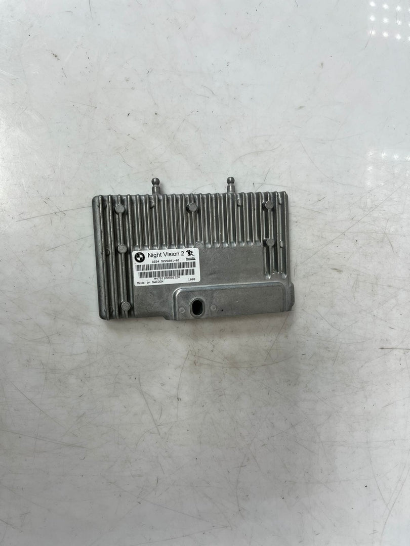 2009-2016 BMW 528i F10 F11 F12 F01 F02 5 6 7 Night Vision Control Module 9226801