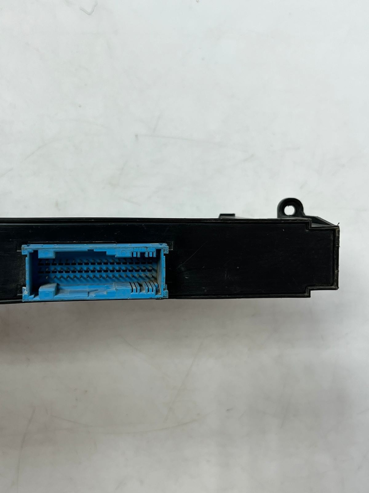 BMW 1 3 E81 E87 electrical system unit comfort body comfort control 9150721 OEM