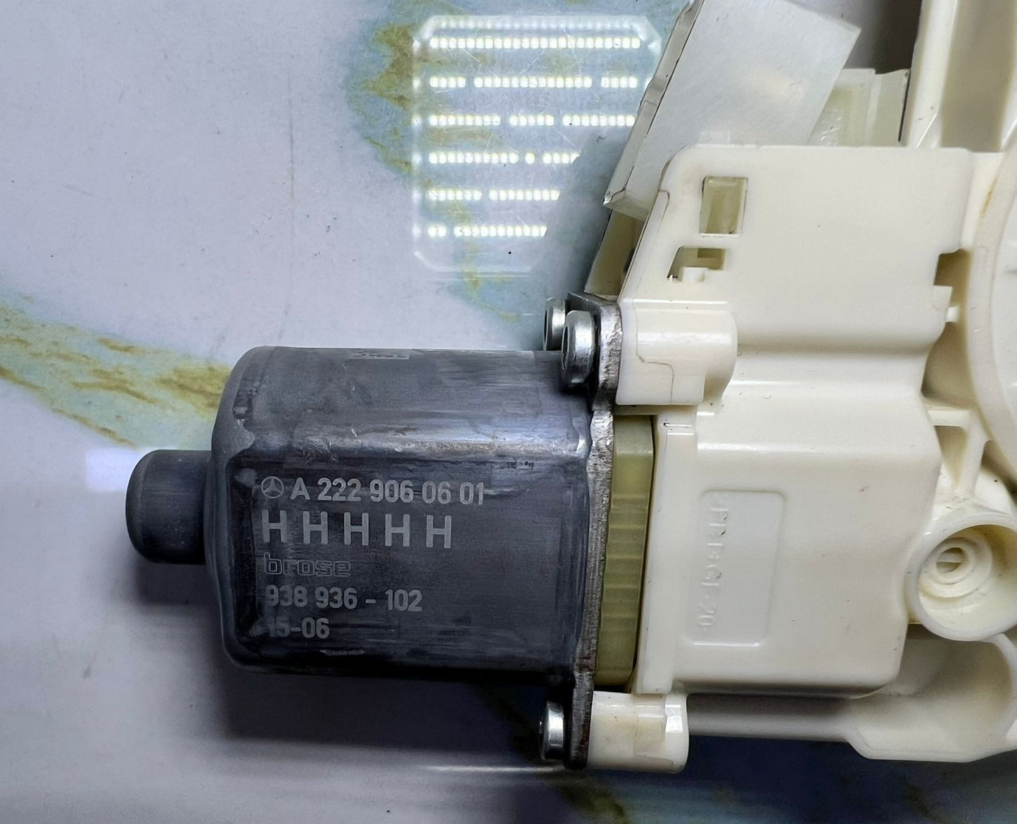 15-20 Mercedes-Benz W222 S-Class Window Motor Front Right Side A222 9060601 OEM