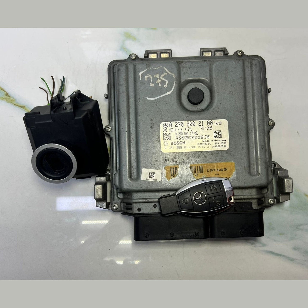 Mercedes CLA ECU Engine Control Module Ignition Key Switch Set A270 90 ...