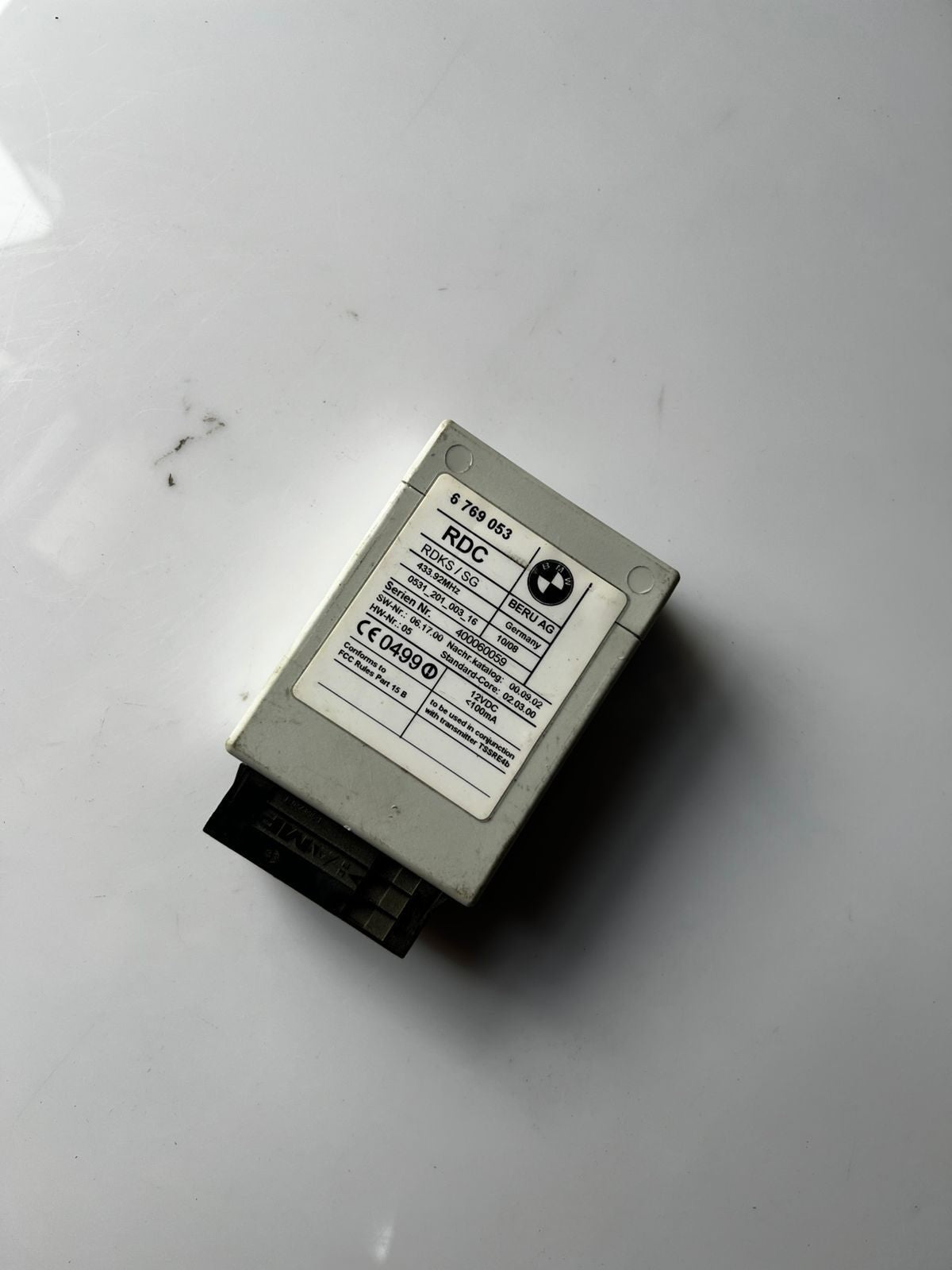 2002-2004 BMW 745i Tire Pressure Control Module 6769053 E65 E66 E67 7'