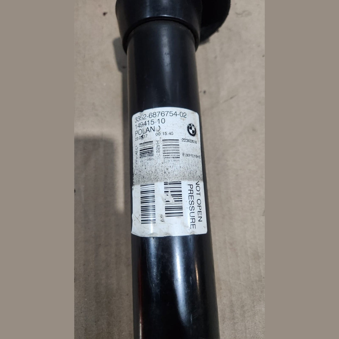 2016-2018 BMW 330e Rear Shock Absorber 6876754 330e F30 LCI 