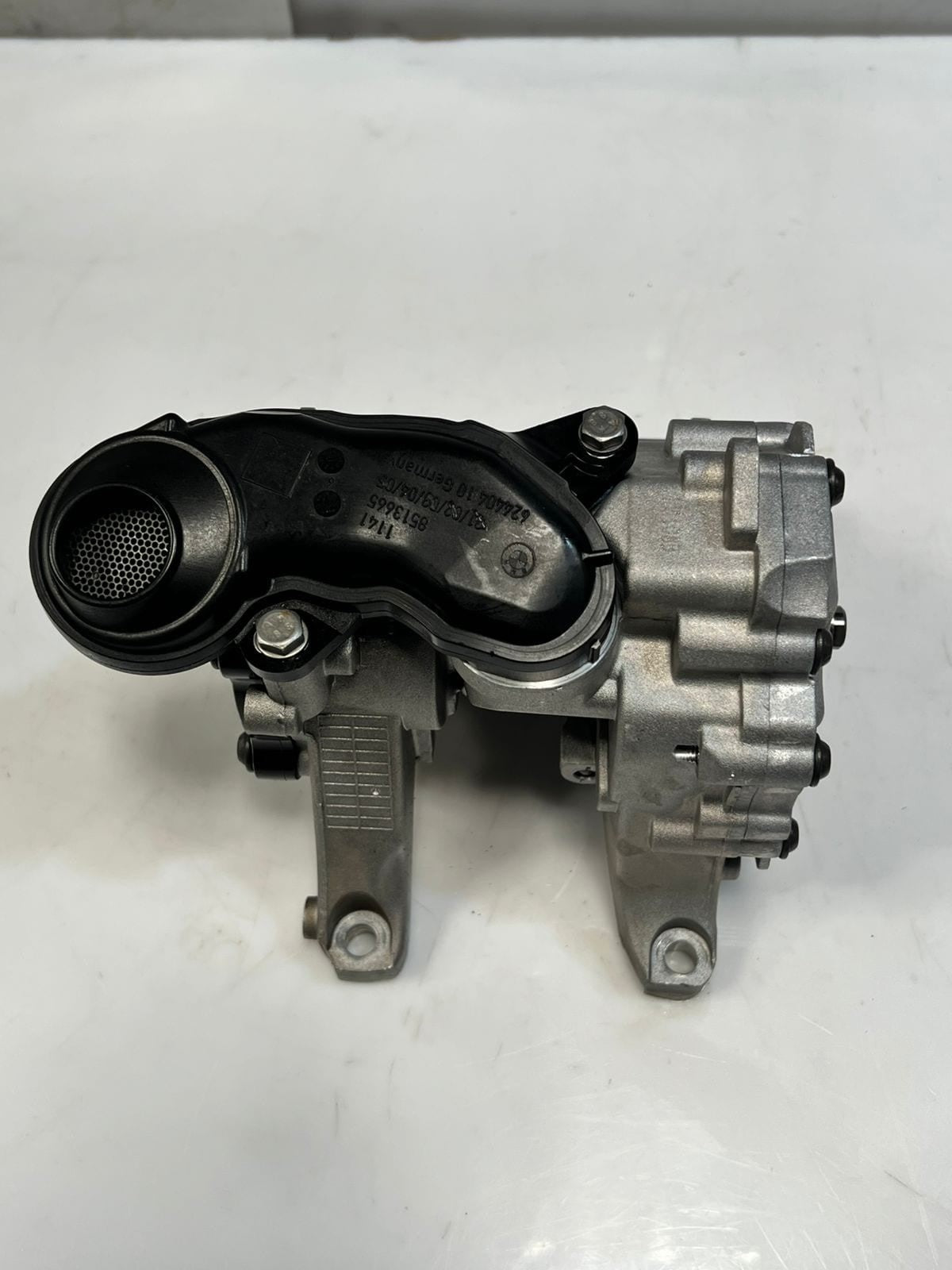 2006 BMW Mini Cooper F55, F56, F57 B38 B48 Engine Oil VACUUM Pump 7624135 