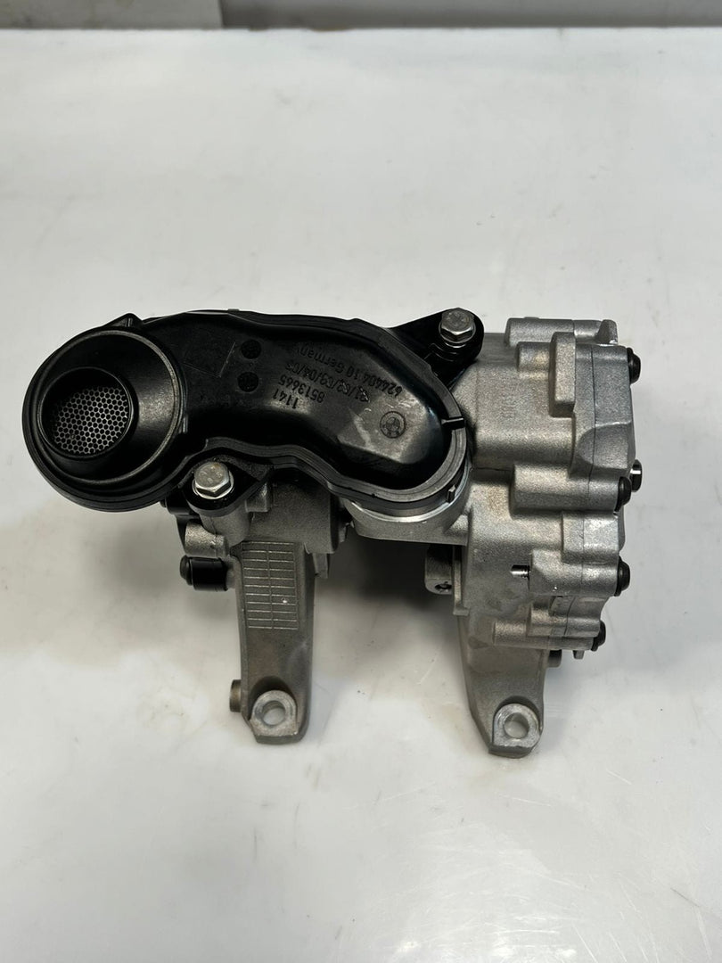 2006 BMW Mini Cooper F55, F56, F57 B38 B48 Engine Oil VACUUM Pump 7624135 