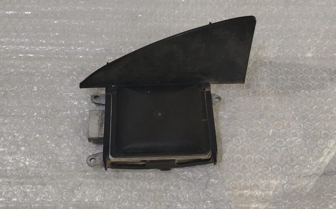 OEM BMW F25 F26 F15 F16 F85 F86 Lane Departure Assist Module RH 6873290 HELLA