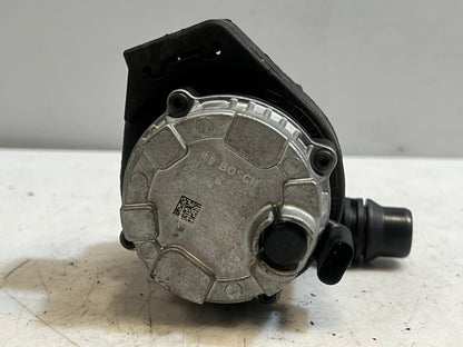 2016-2018 BMW 330e 3' F30 2.0 Hybrid Petrol Auxiliary Water Pump 8638239 OEM