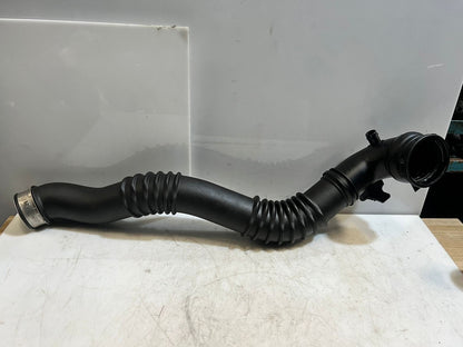 2012-2016 BMW Z4 E89 N20 X1 2.0i E84 AIR LINE DUCT Intercooler Hose 7607941 OEM