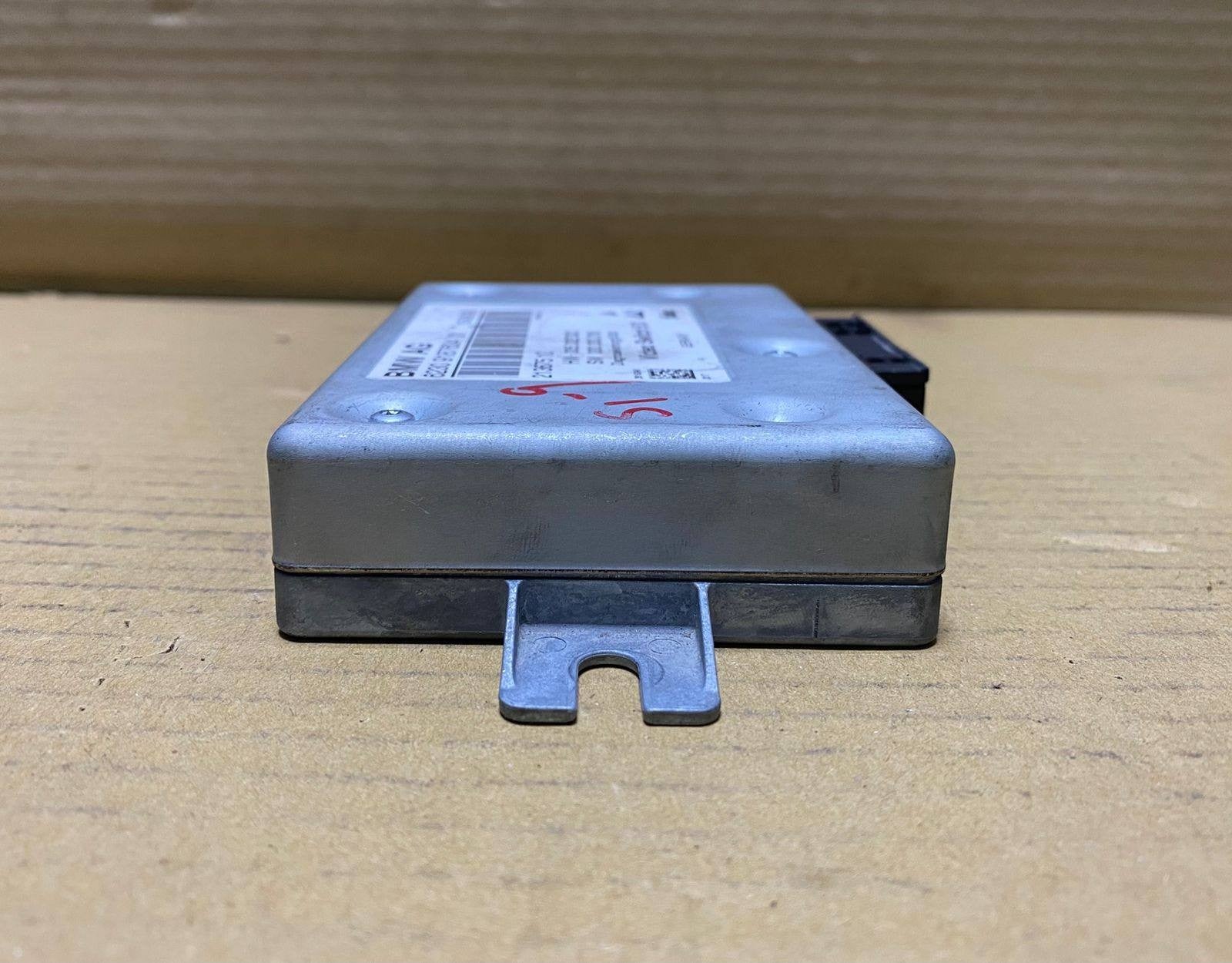 2011-2016 BMW 535i xDrive Video Switch Control Module 9254343 F01, F04, F06, F07