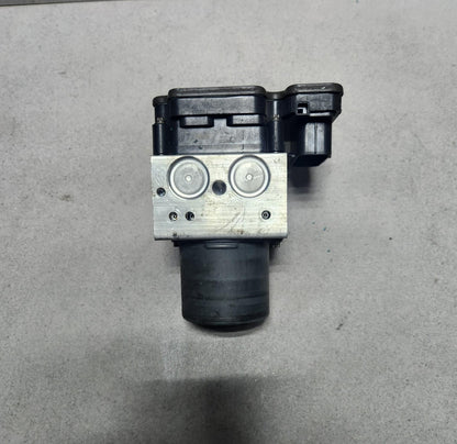 2013-2018 BMW X5 Abs Pump Module Assembly 6866247 F15 F16 F85 F86 X5 OEM