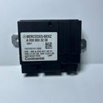 Load image into Gallery viewer, 2015 Mercedes-Benz C200 Fuel Pump Control Module A0009003206