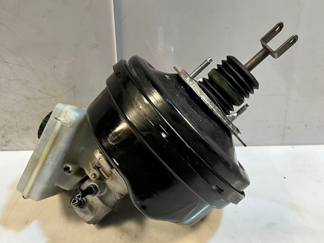 2010-2017 BMW X3 F25 Brake Servo / Master Cylinder Booster 6871456 OEM
