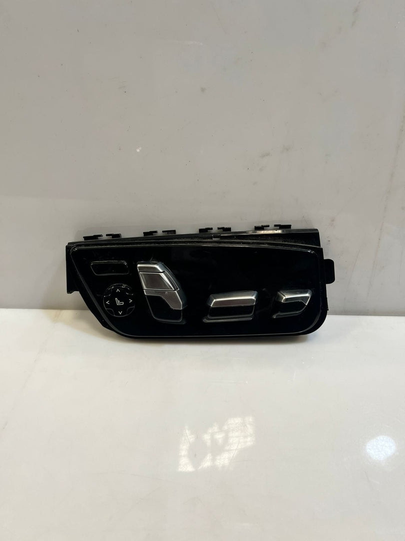 BMW 5 7 Series G30 G31 G11 530i Seat Adjustment Control Switch Panel 6834262