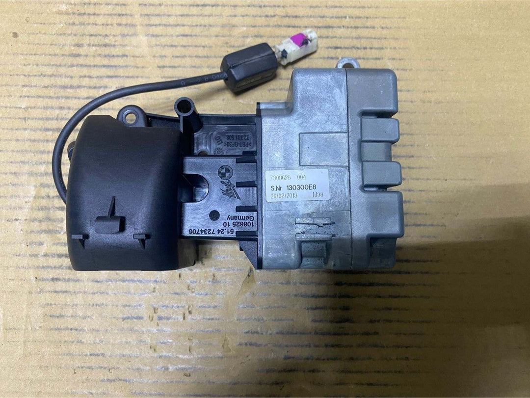 2012-2018 BMW 650i Reversing Rear View Camera 7308625 BMW F12 F13 640i 650i M6