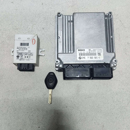 BMW N46 E46 Engine Control Unit DME ECU Set 7563921 OEM