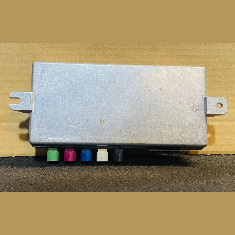 BMW Camera Control Module BMW F10 550i, F12 535i, 650i 2011-2016 models 9228322