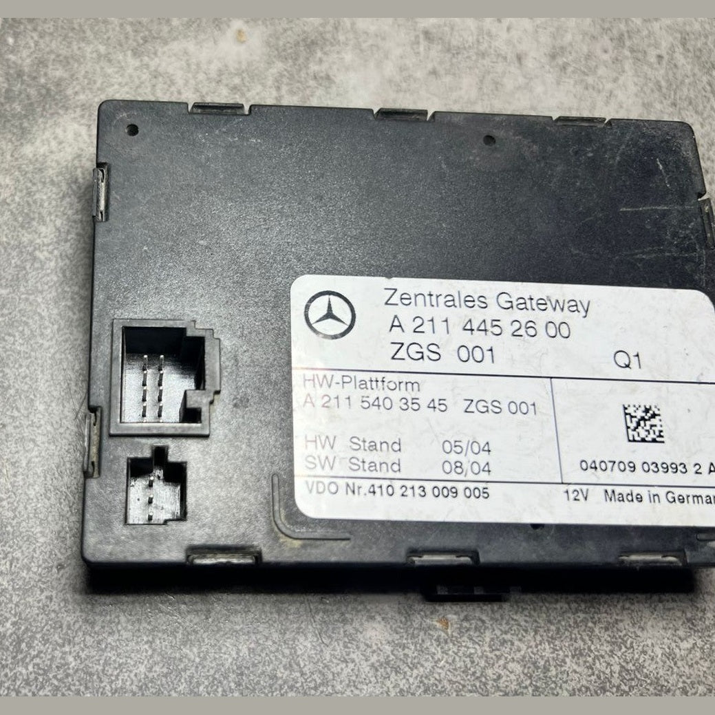 03-09 Mercedes W211 E-Class E320 Central Gateway Control Module A211 4452600 OEM