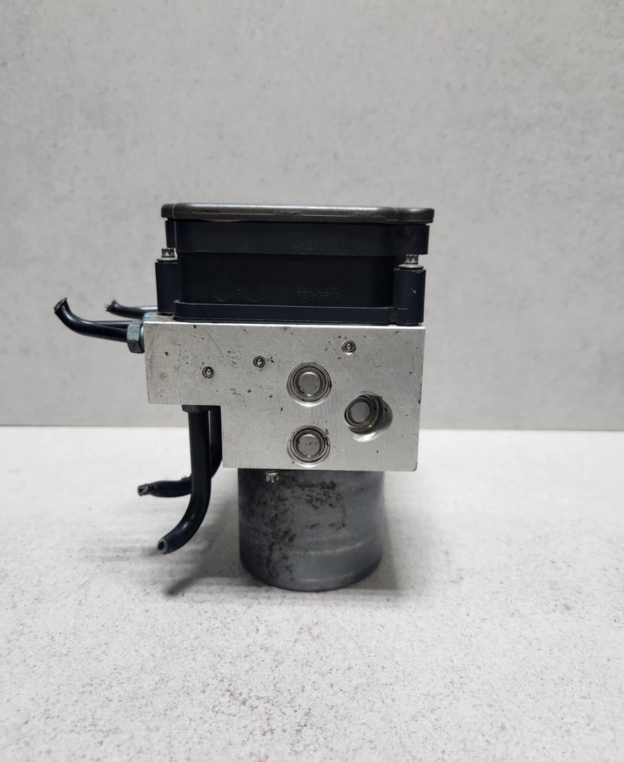 2014-2018 BMW X6 Abs Pump Module 6864794 X5 F15 and X6 F15 F16 F85 F86 