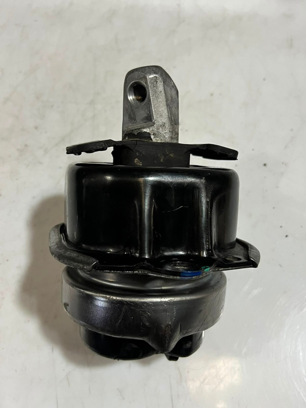 2010-2016 BMW X5 E70 and F15 X6 Engine Mount Bracket UNDERWEAR 16004212 OEM