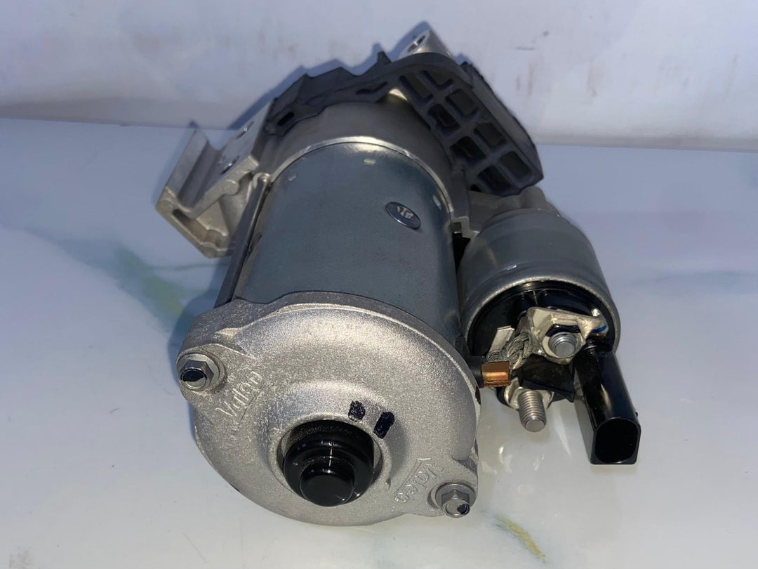 OEM BMW 3 4 5 Series G20 G22 G30 320d 420d ENGINE Starter Motor 5A33FB9 20 km